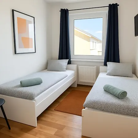 Apartment Halle 3 Mit Guter Ausstattung *